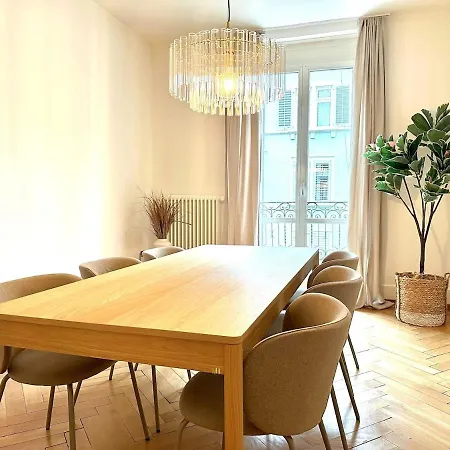 Elegant Seefeld - Walk To And Center * 苏黎世